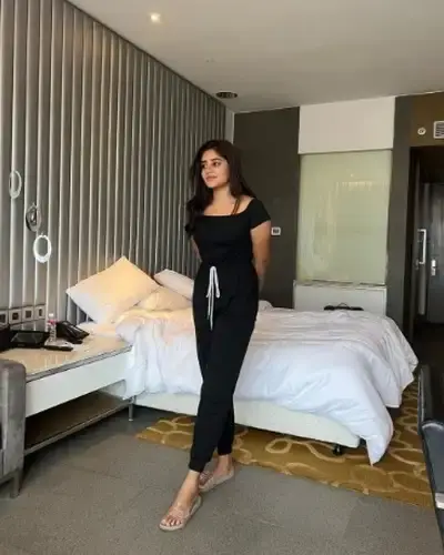 Call Girls Jhansi Cash On Delivery